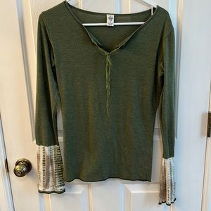 Prana Tie Dye Sleeved Green Shirt. Women size Medium.